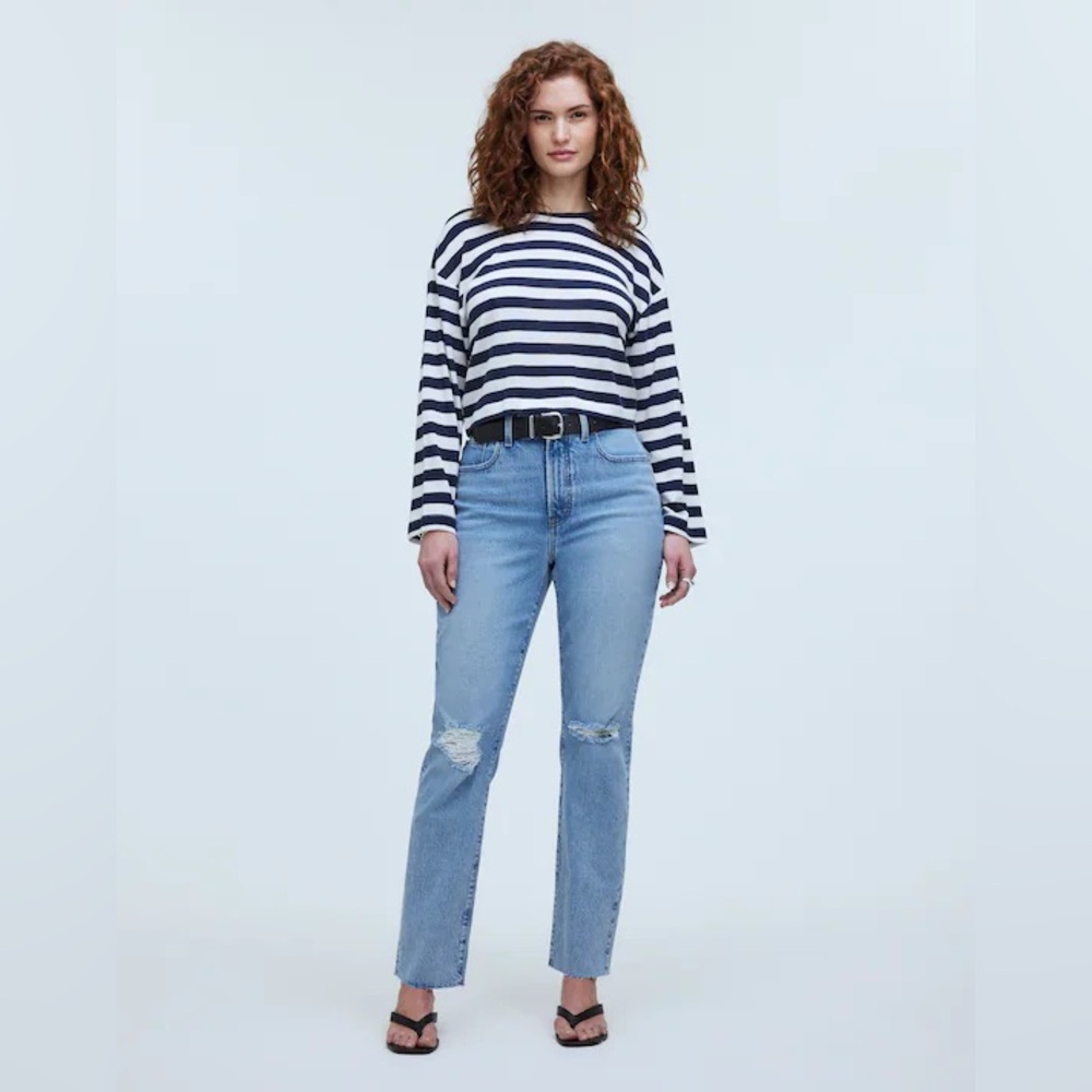 Madewell the curvy perfect vintage Jean Light Blue Distressed size 29 NWT